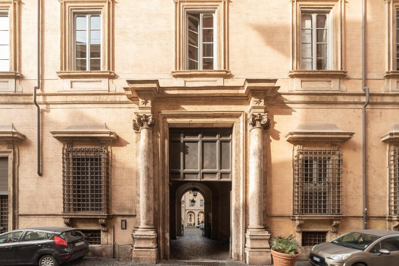 Palazzo Altieri Elegant Apartment Řím Exteriér fotografie